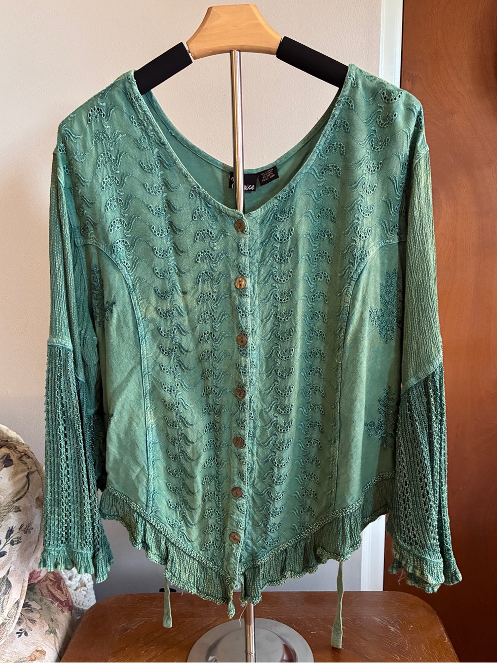 Boho Button-Front Green Lace-Detail Women's Top